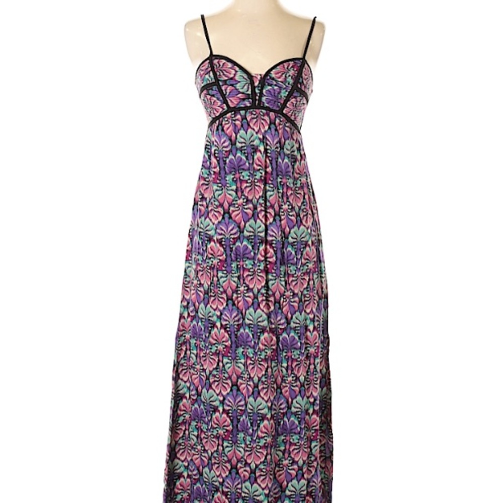 Colorful printed maxi dress